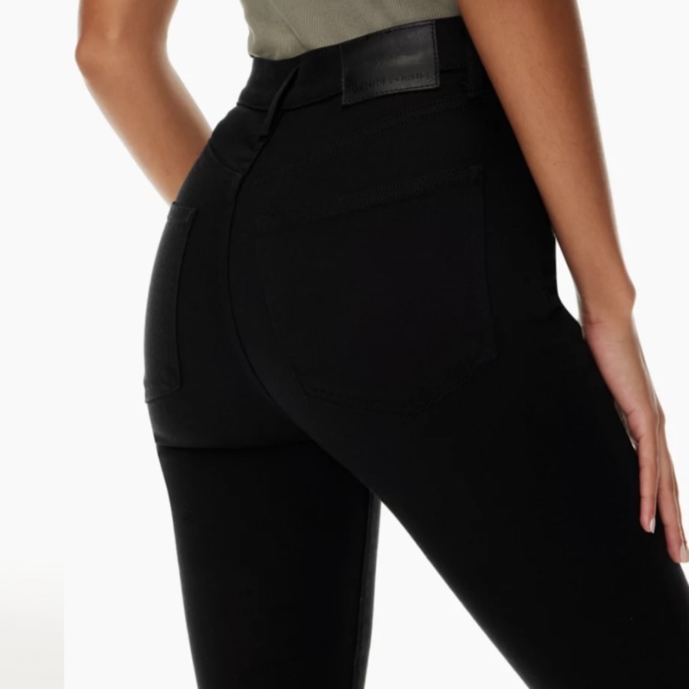 Denim Forum The Lola High Rise Skinny Cropped